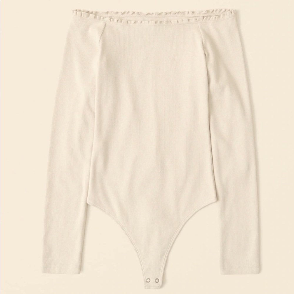 Abercrombie & Fitch Ruffle Trim Long Sleeve Bodysuit Light Beige